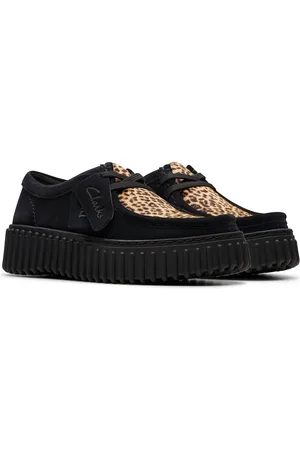Clarks Chaussures En Cuir Suédé Torhill Bee