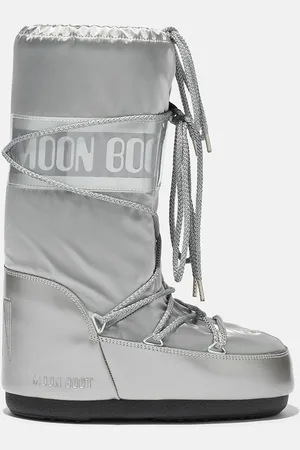 Moon Boot Glance