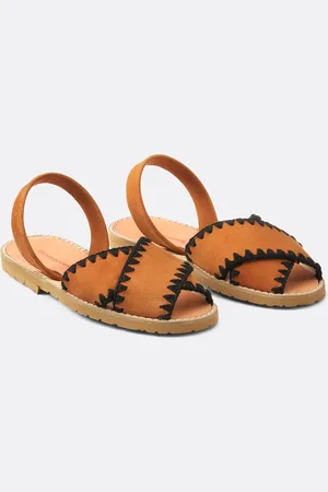 MINORQUINES Sandales Plates En Daim Avarca Cala