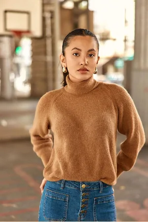 La Petite Etoile Pull Ample Col Roulé Mona