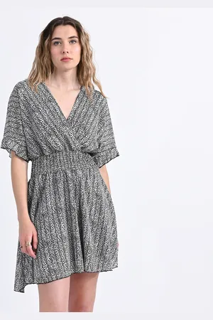 LILI SIDONIO Robe Courte Effet Cache-cœur