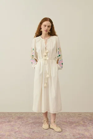 Louise Misha Robe Longue Brodée Manches Longues Martina