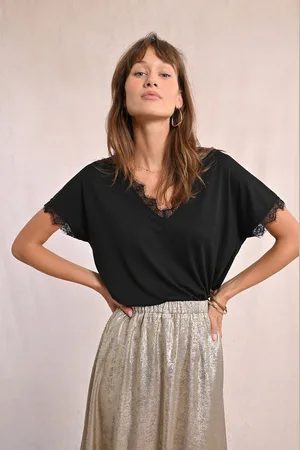 Molly Bracken T-shirt Manches Courtes Col V