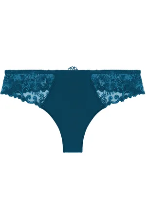 Simone Pérèle String