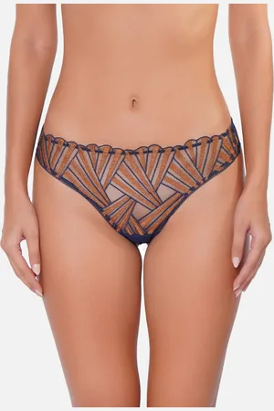 Huit Etincelle Tanga
