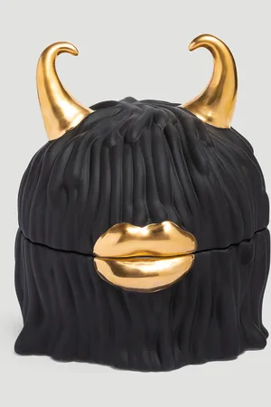 L