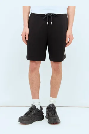 Moncler Logo Patch Fleece Shorts - Homme Shorts M