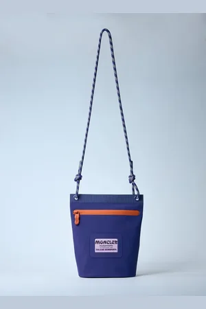 Moncler Amoeba Crossbody Pouch - Homme Sacoches One Size