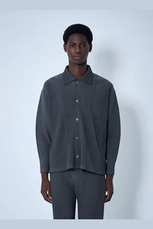 Issey Miyake Pleated Jacket - Homme Blousons Grey 2