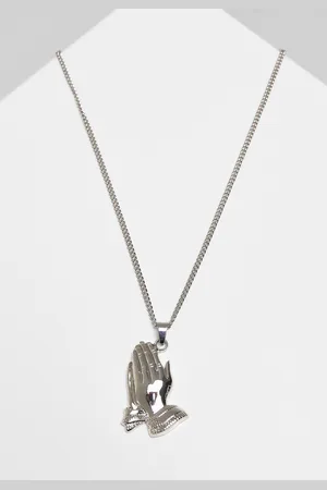 Urban classics Collier pray hands