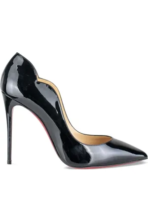 Chaussures on sale louboutin soldes