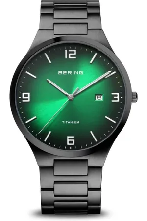 Bering Homme, Accessoires, Noir, Taille: ONE Size Montre Homme Titane 40 mm Verre Saphir Titane Design Slim 10 ATM Bracelet avec Éléments en Titane 15240-728