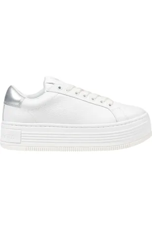 Calvin Klein Femme, Chaussures, Gris, Taille: 41 EU Chaussures en Cuir Argent pour Femmes