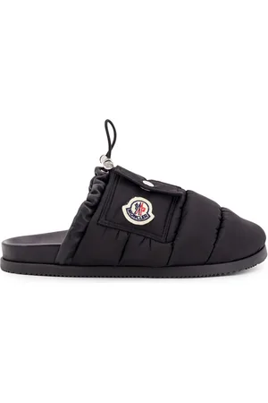 Moncler Femme, Chaussures, Noir, Taille: 39 EU Mule en cuir rembourrée avec poche