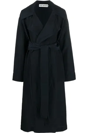 Issey Miyake Femme, Manteaux, Bleu, Taille: 40 FR Manteau Bleu Marine Ceinturé avec Larges Revers