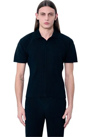 Issey Miyake Homme, Tops, Noir, Taille: M Polo Plissé à Manches Courtes et Col Rond