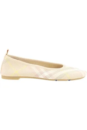 Burberry Femme, Chaussures, Rose, Taille: 38 EU Ballerines à Bout Carré et Motif Check