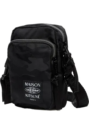 Eastpak Unisex, Sacs, Noir, Taille: ONE Size Sac à Bandoulière Noir avec Logo Patché