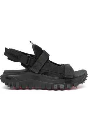 Moncler Homme, Chaussures, Noir, Taille: 42 EU Sandales Trailgrip en maille noire