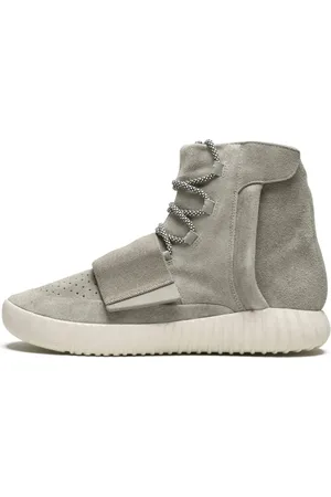 Yeezy Unisex, Chaussures, Gris, Taille: 44 EU Baskets Boost Marron Clair