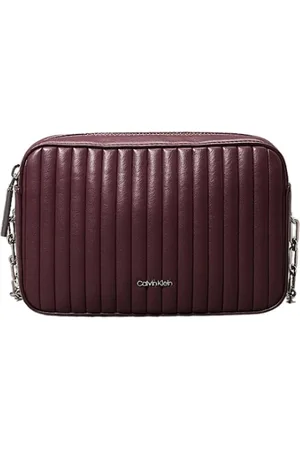 Calvin Klein Femme, Sacs, Violet, Taille: ONE Size Sac à Bandoulière Matelassé - Chaîne Métallique