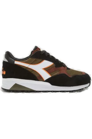 Diadora Homme, Chaussures, Noir, Taille: 43 EU Baskets en Cuir Noir Style N902