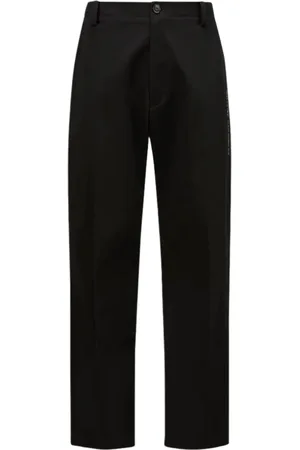 Moncler Homme, Pantalons, Gris, Taille: M Pantalon en gabardine avec une touche moderne