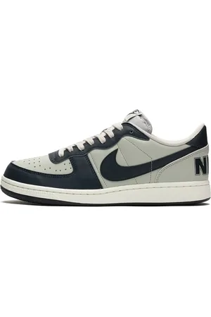 Nike Homme, Chaussures, Gris, Taille: 42 EU Baskets Basses en Obsidienne Granit Noir