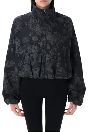 Nike Femme, Vestes, Noir, Taille: 38 FR Manteau Puffer à Capuche Élégant pour Femmes