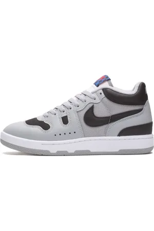 Nike Femme, Chaussures, Gris, Taille: 41 EU Baskets Rétro Gris Fumée Clair