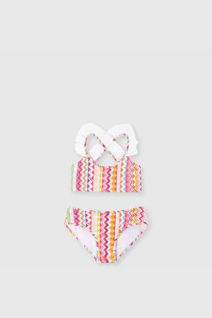 Missoni Bikini avec haut à imprimé zig zag et volants.
