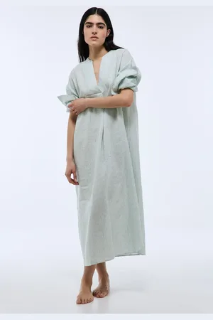 Monoprix Chemise de nuit longue rayée lin coton