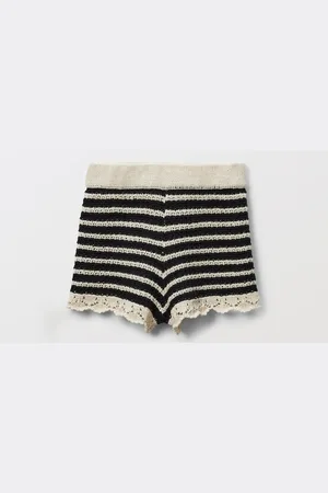 Monoprix Short en crochet