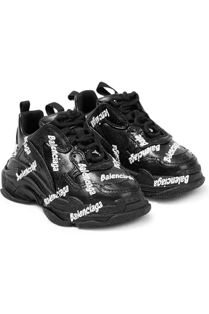 Balenciaga triple s noir 2025 pas cher