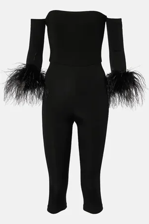 Ilkyaz Ozel Combi-pantalon à encolure bardot et plumes