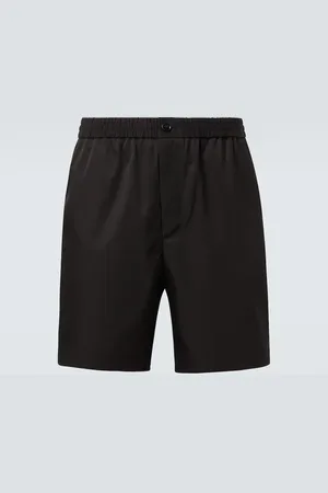 Ami Short