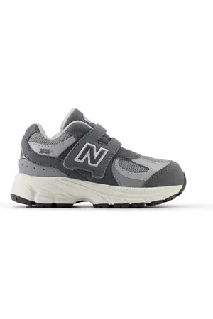 New Balance Enfant 2002 HOOK & LOOP en , Cuir, Taille 20