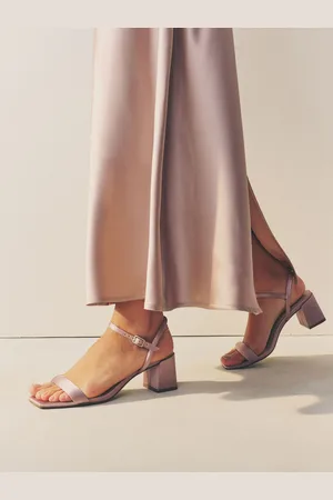 Next Sandales de demoiselle d