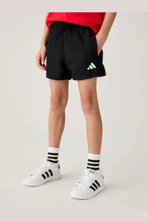 adidas Petit logo Chelsea Shorts146152cm