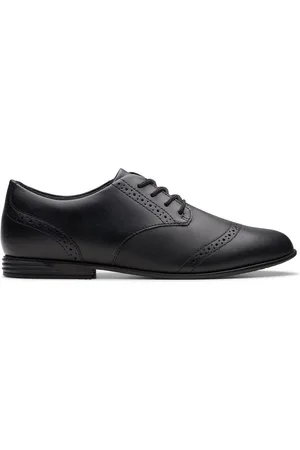 Clarks Cuir Adolescentes Finja Brogue