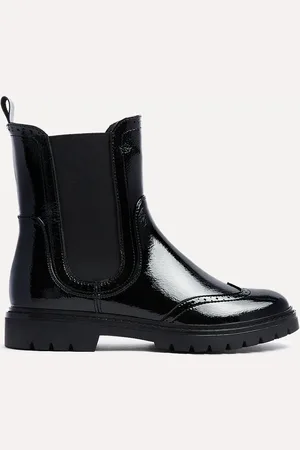 Linzi Esme Patent Ankle Bottes With Stitched Detail (Bottes à la cheville vernies Esme avec surpiqûres)