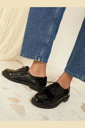 Friends Like These Flat Lace Up Patent Faux Leather Brogue Shoeseu41