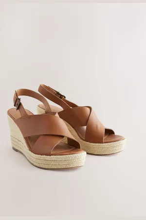Next Chaussures compensées Forever Comfort en cuir à bout rond et à bride arrière