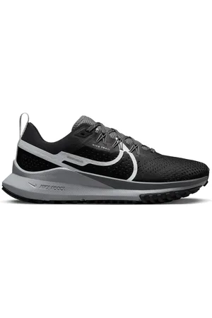 Nike Pegasus 4 Trail Running Trainers