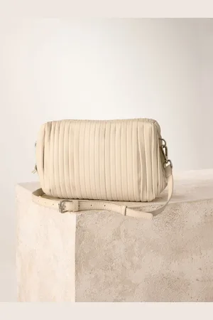 Next Pochette en cuir PlisseUn an