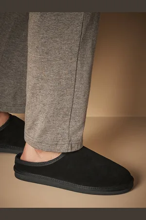 Next Chaussons mules en daim doublés de fausse fourrure Signature