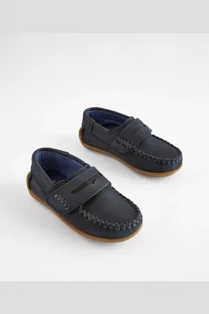 Next Mocassins penny en cuir avec fermeture tactile et rapprochée