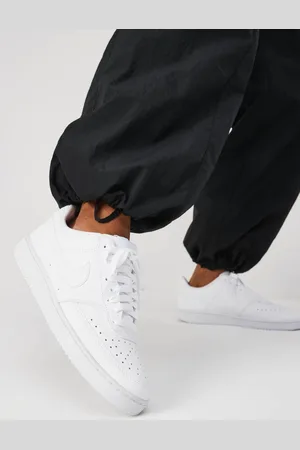 Nike Baskets basses Court Vision