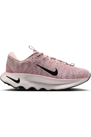 Nike Motiva Walking Trainers