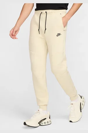 Nike Tech Fleece Joggerslarge